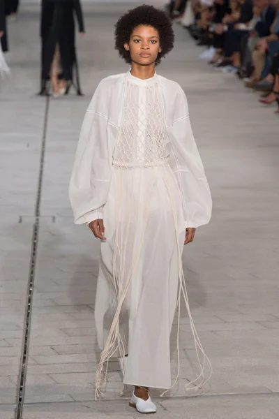 Look 59
